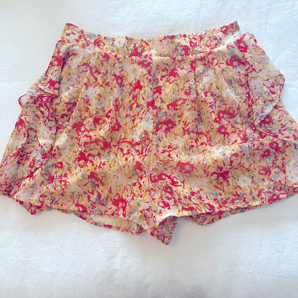 BCBG ruffle shorts. Like new